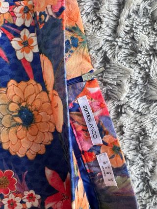 Falda estampada floral azul