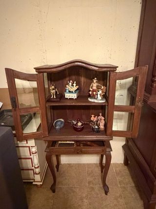 Mueble vitrina teca maciza