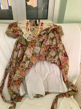 2 Vestidos Niña Estampados Tallas 10 y 6