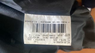 Chaqueta Burberry Negra y Dorada