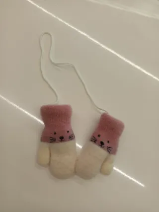 Guantini neonata nuovi