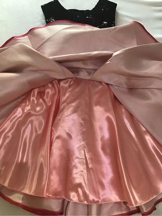 Vestido fiesta lentejuelas negro y rojo T.38