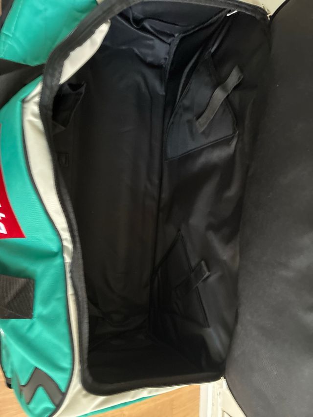 Bolsa Maleta Makita  su precio original es de 100