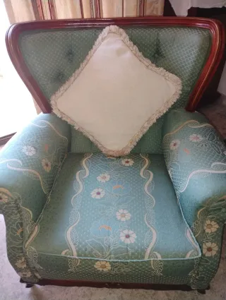 Sofá 3 plazas y 2 sillones madera y tela