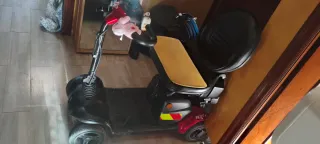 Scooter total care ,movilidad 4 ruedas rojo