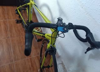 Bicicleta Giant Contend SL 2 (2017) Amarillo