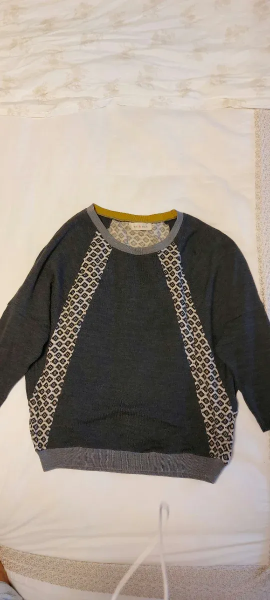 Jersey Indi & Cold gris con estampado