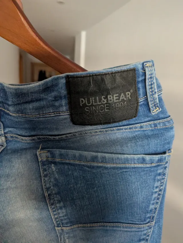 Pantalón vaquero Skinny desgastado