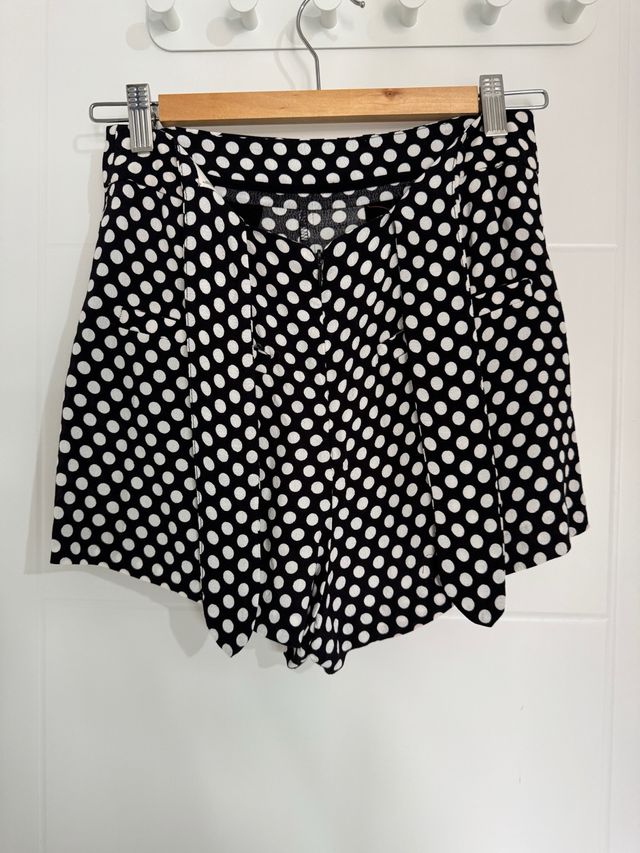 Shorts Mago lunares talla XS
