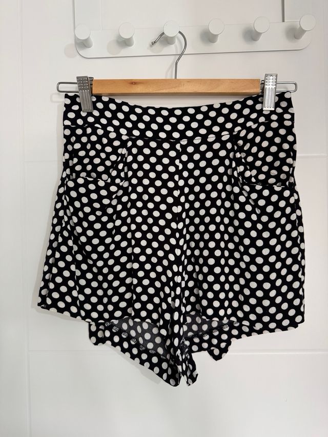 Shorts Mago lunares talla XS