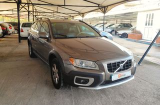 Volvo XC70 XC 70 D5 SUMMUM GEARTRONIC  AWD