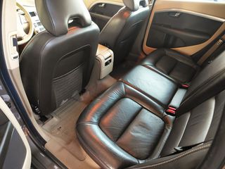 Volvo XC70 XC 70 D5 SUMMUM GEARTRONIC  AWD