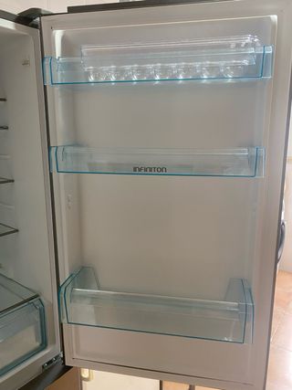 Frigorífico INFINITON (NECESITA REPARACIÓN)