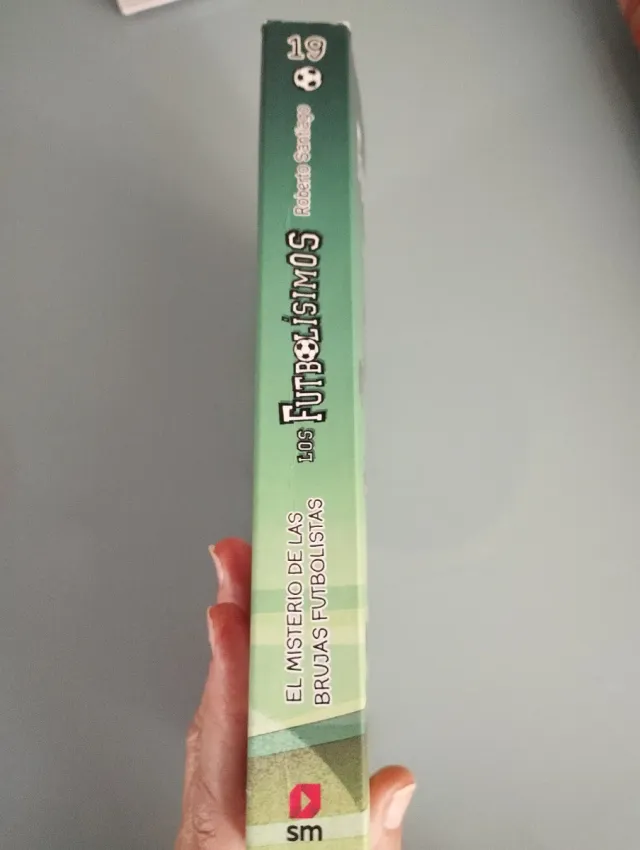 Los Futbolísimos 19: El misterio de las brujas ...