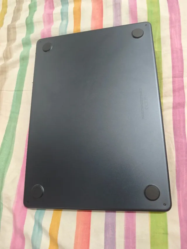 MacBook Air M3 16GB Medianoche