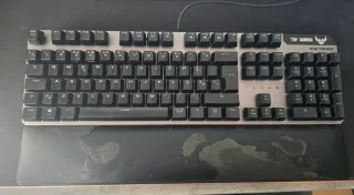 Teclado Asus TUF Gaming K7 Usado