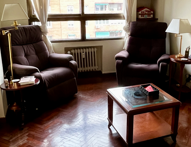 Aparador/Estantería de madera noble