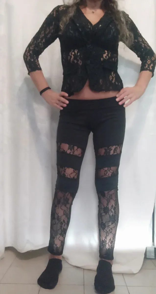 Completo pizzo giacca e leggings
