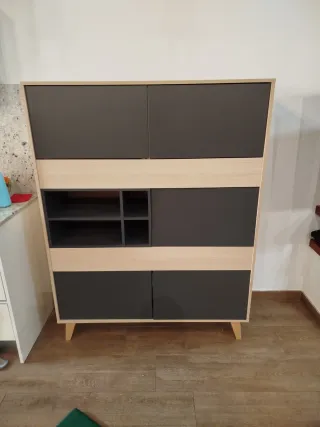 Mueble Comedor Madera y Cristal