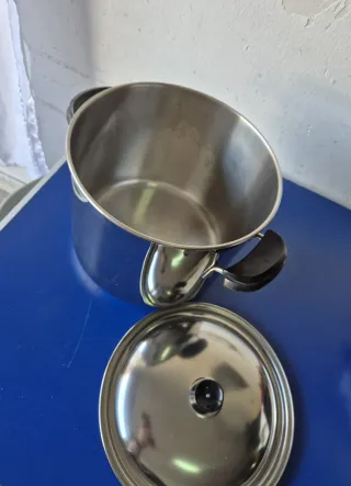 Pentola con Coperchio Lagostina in Acciaio Inox