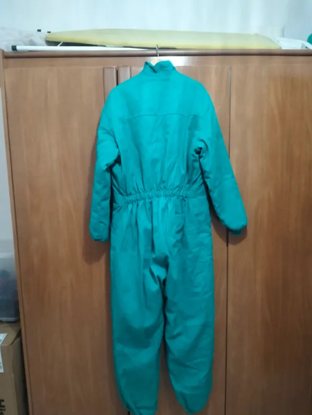 Mono de trabajo cálido verde talla G