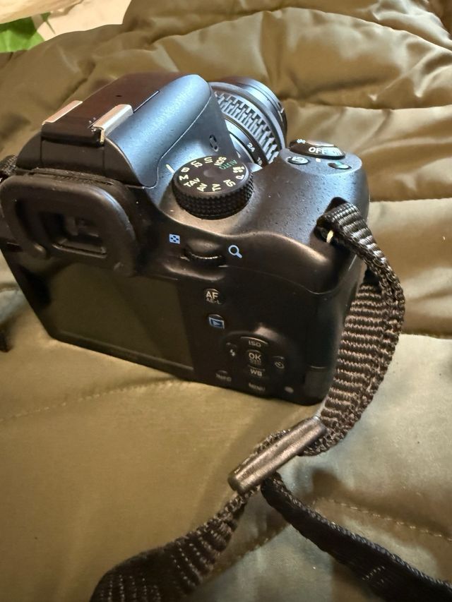 Cámara Pentax K500 estado como nueva regalo estuch