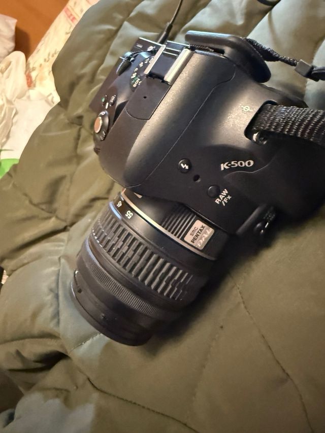 Cámara Pentax K500 estado como nueva regalo estuch