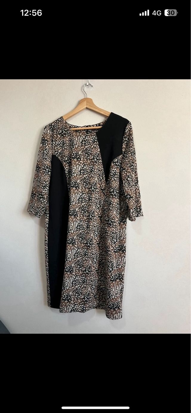 Vestido elegante marrón y negro