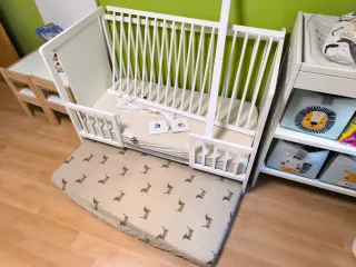 Cuna colecho + 2 colchones