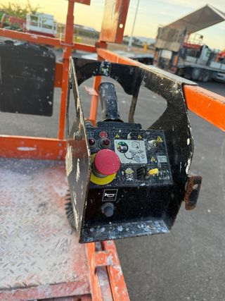 Plataforma Elevadora Eléctrica 6m JLG