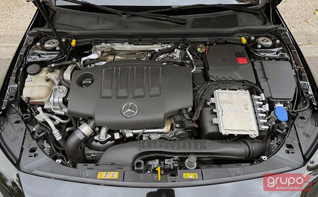 MERCEDES-BENZ  CLA 200 D DCT Shooting Brake