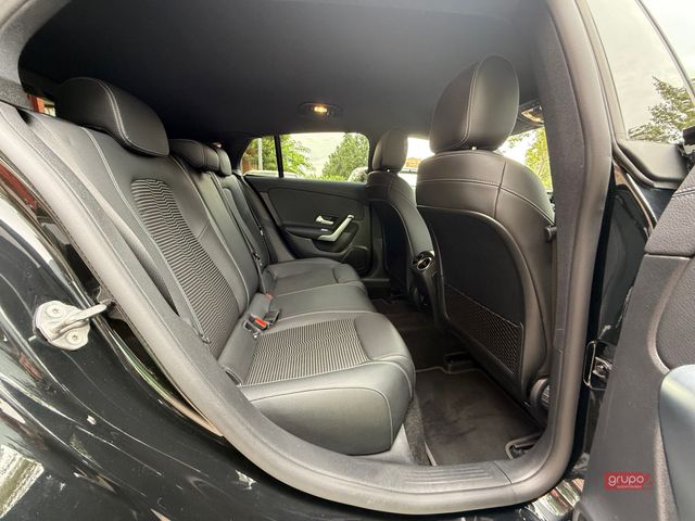 MERCEDES-BENZ  CLA 200 D DCT Shooting Brake