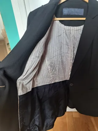 Americana Zara Basic Negra Talla 40