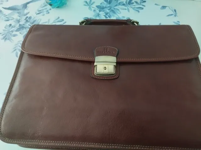 Cartera portadocumentos piel nueva