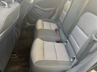 Mercedes-Benz A 180 gasolina  2013