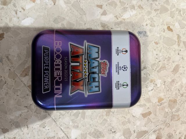 Cartas Match Attax (Caja Metálica) y Adrenalyn