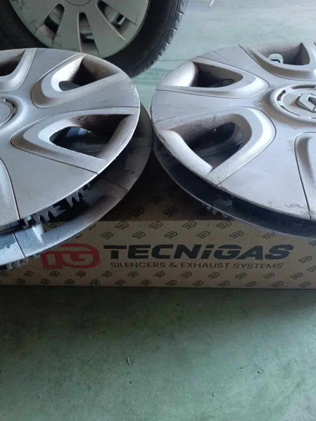 Tapacubos Renault 15"