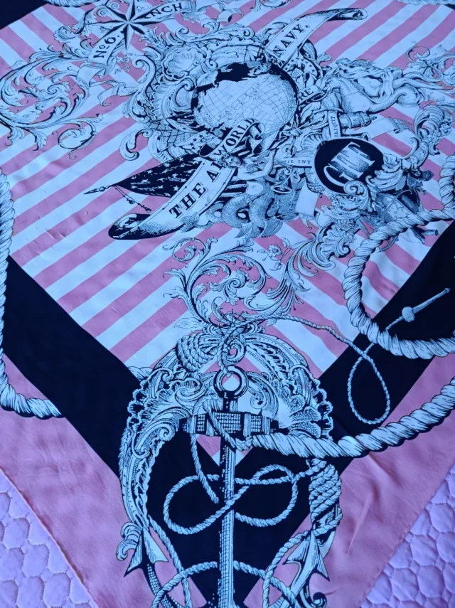 Foulard seta Gianfranco Ferrè 133x133cm