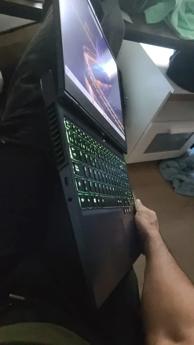 Portátil Gaming Lenovo Legion 5 Ryzen 7