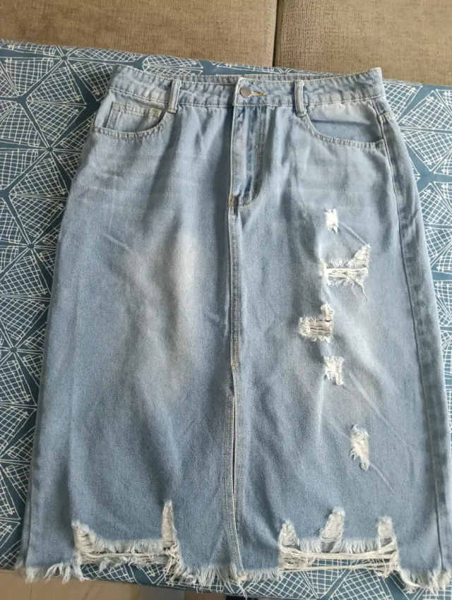 Falda vaquera Shein L desgastada