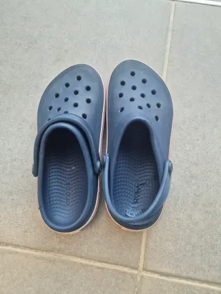 Ciabatte Crocs per bambini in blu e rosa