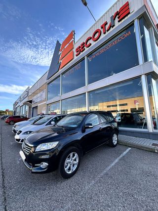 Toyota RAV4 2.2 ADV 4x2 CS