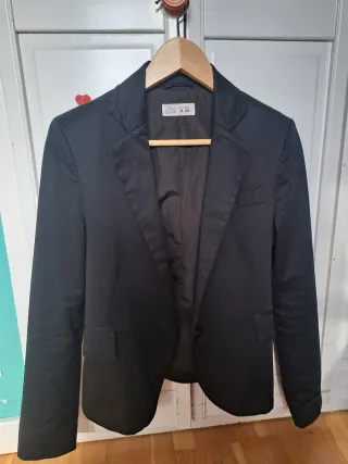 Americana negra entallada Talla 38