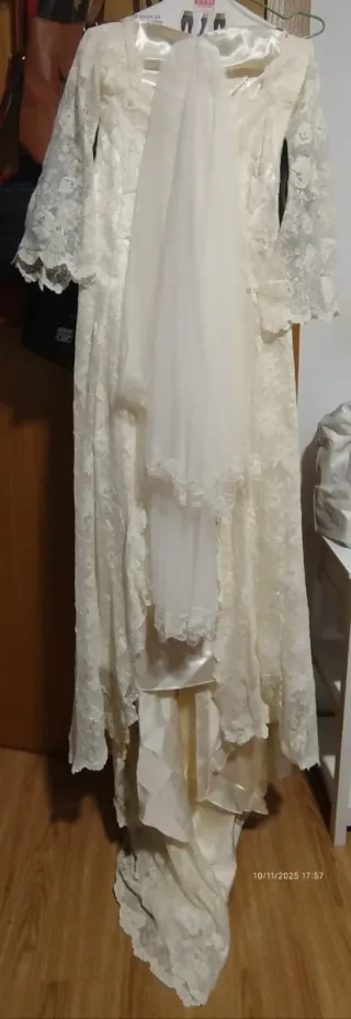 Vestido de Novia Beige Hueso