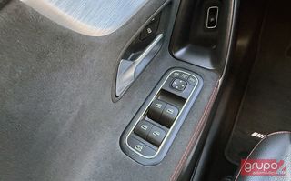 Mercedes-Benz  CLA 200