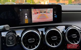 Mercedes-Benz  CLA 200