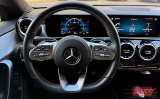 Mercedes-Benz  CLA 200