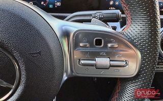 Mercedes-Benz  CLA 200