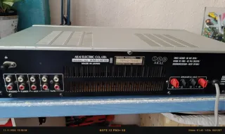 Amplificador Akai AM-U210 Vintage