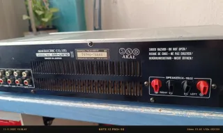 Amplificador Akai AM-U210 Vintage